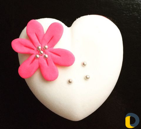 Торты, пирожные, зефир, эклеры