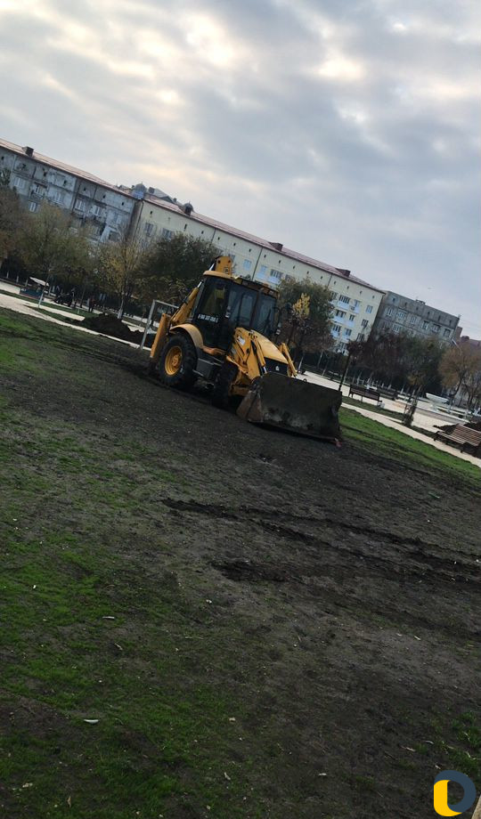 Трактор Камаз вывоз мусора песок грунт пгс