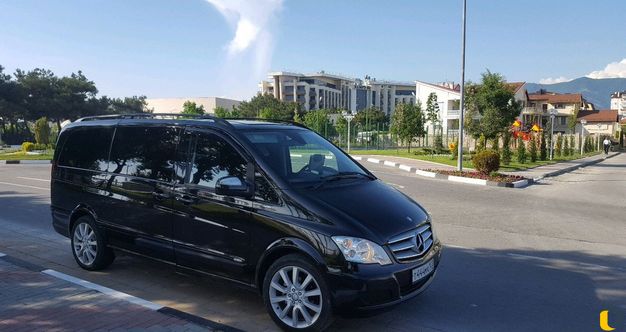 Трансфер мерседес микроавтобуса