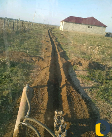 Траншеекопатель Работаем