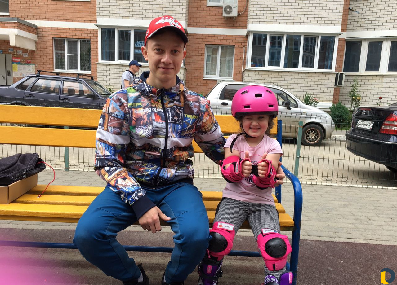 Тренер по катанию на роликах