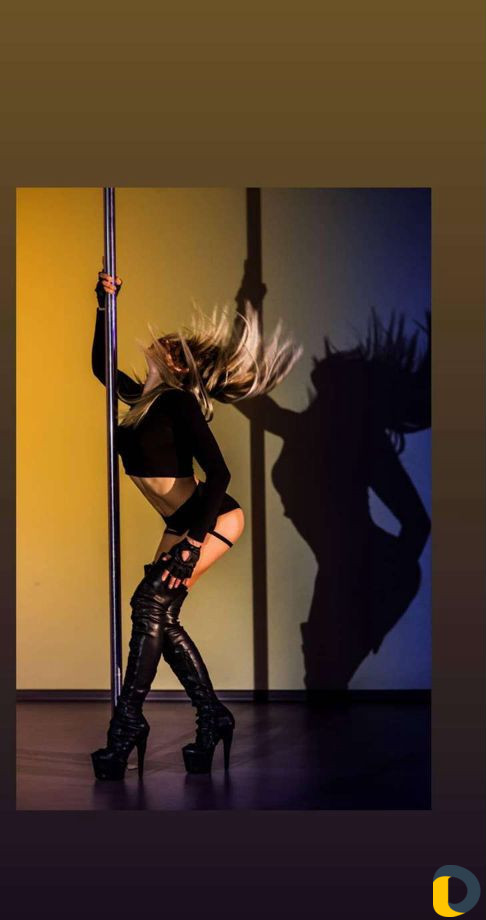 Тренировки pole dance
