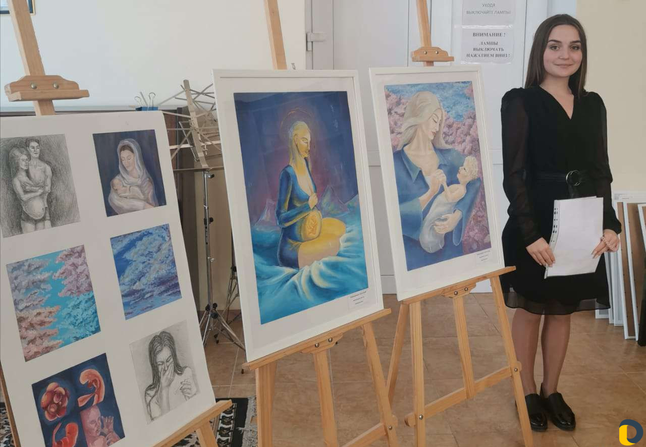 Учитель рисования