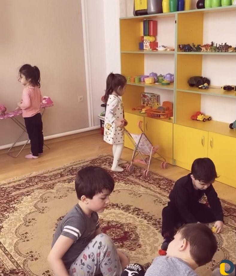 Уход за детьми