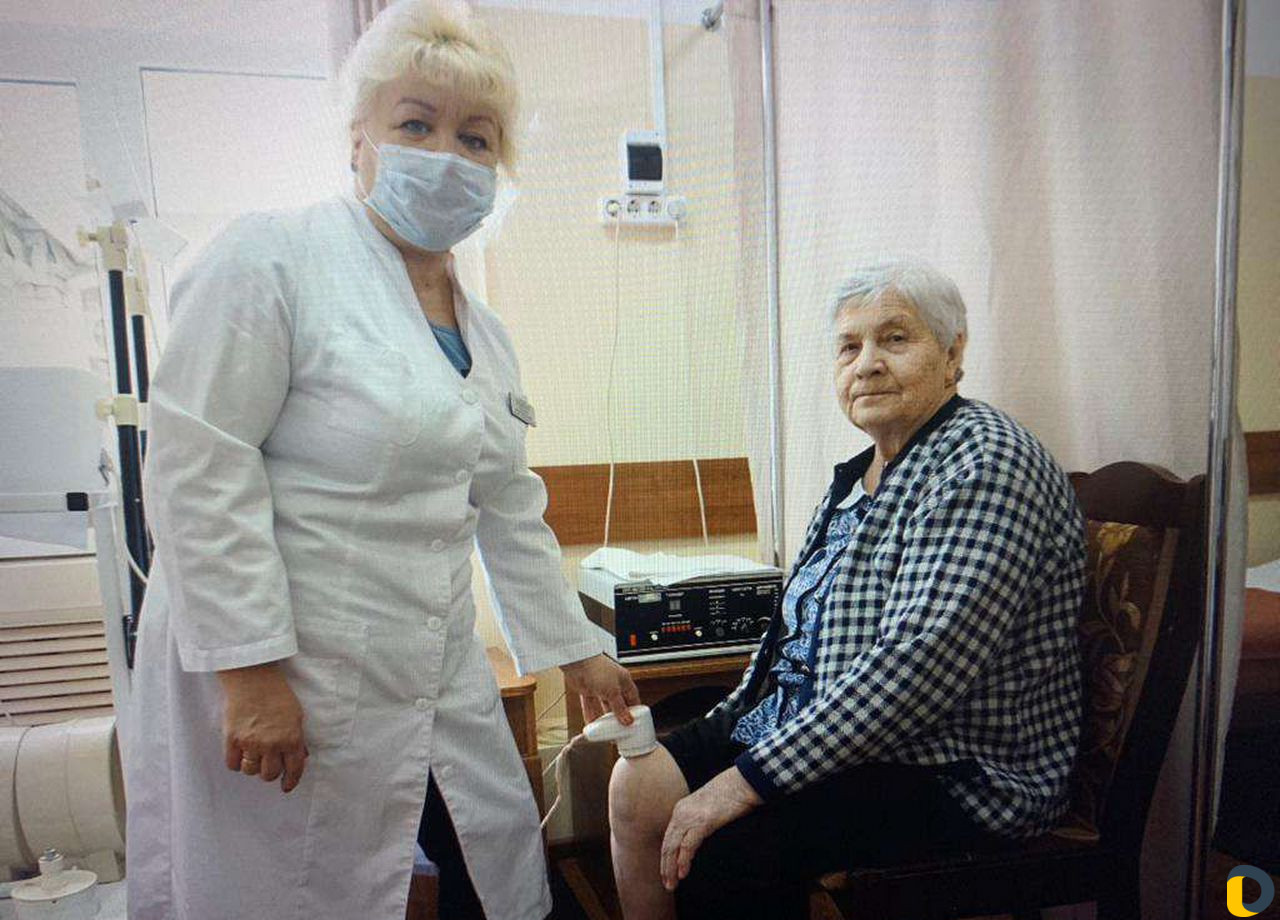 Уход за пожилыми людьми