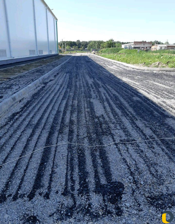 Укладка асфальта,бордюров и благоустройство