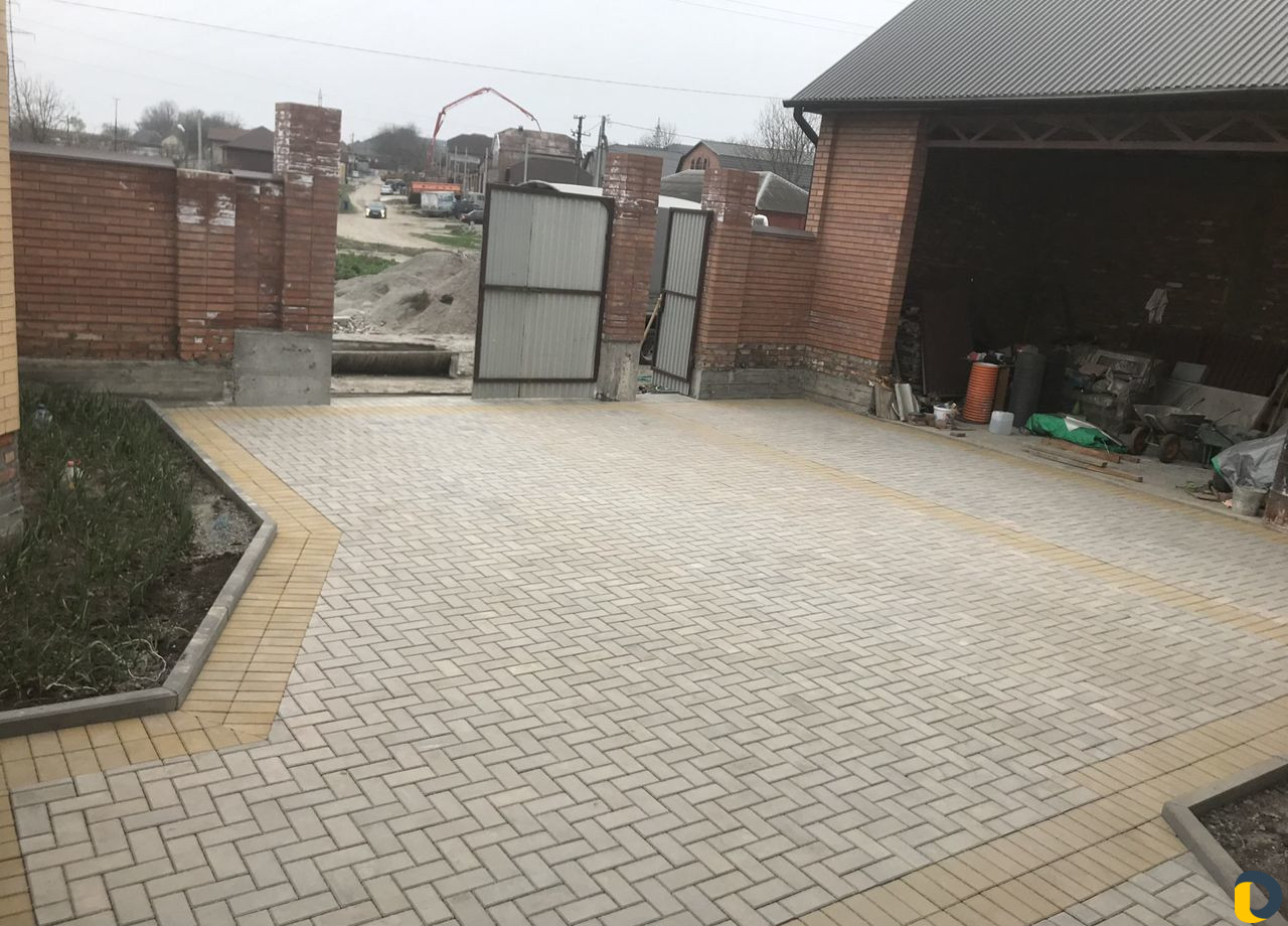 Укладка брусчатки