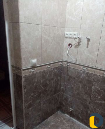 Укладка кафеля бани кухни прихошки установка ванны