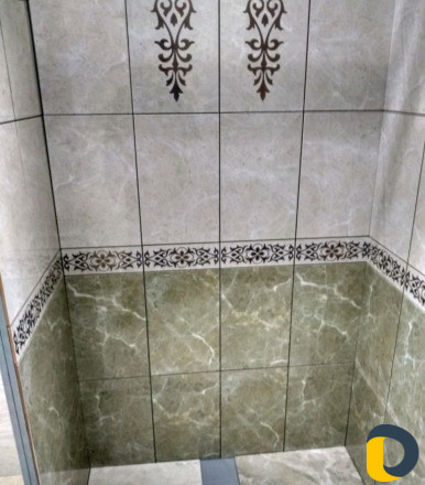 Укладка кафеля и плит.Установка сантехники,ремонт