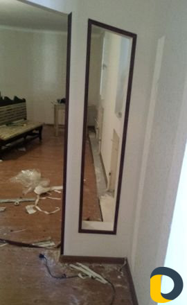 Укладка ламината обои евроремонт дома ква