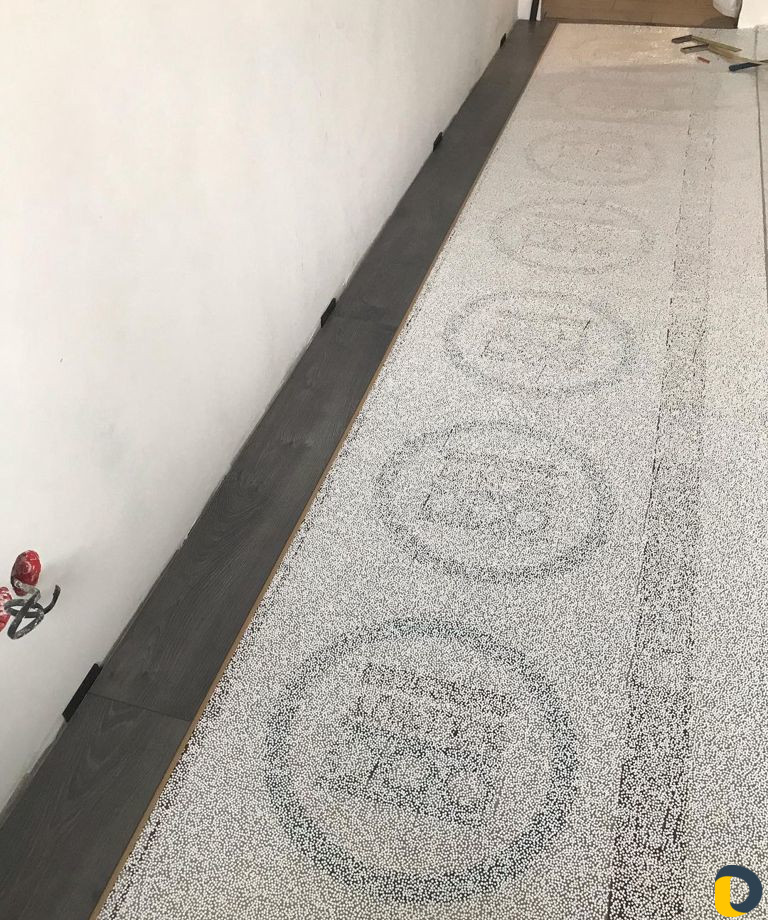 Укладка ламината