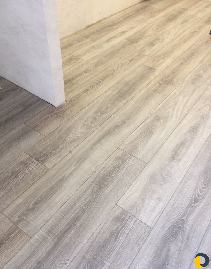 Укладка ламината