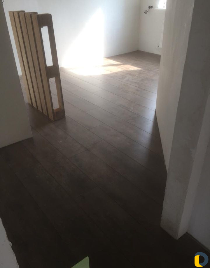 Укладка ламината