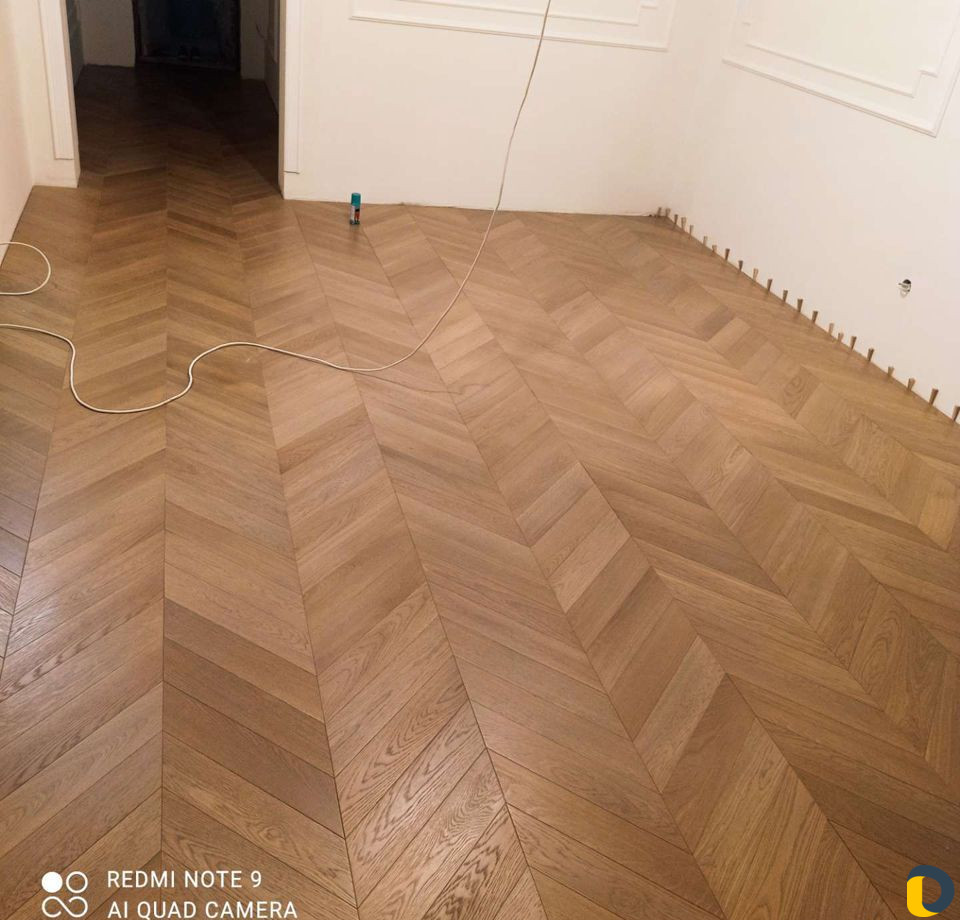 Укладка напольных покрытий, малярные работы