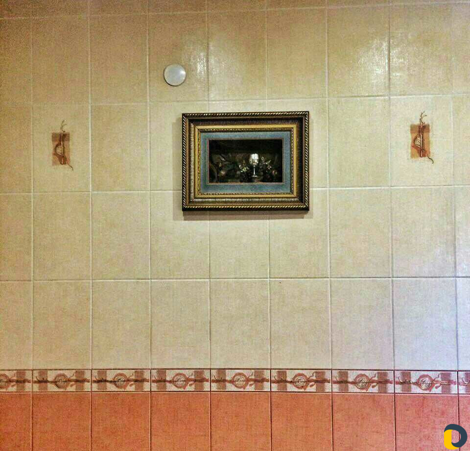 Укладка плитки на стены и пол