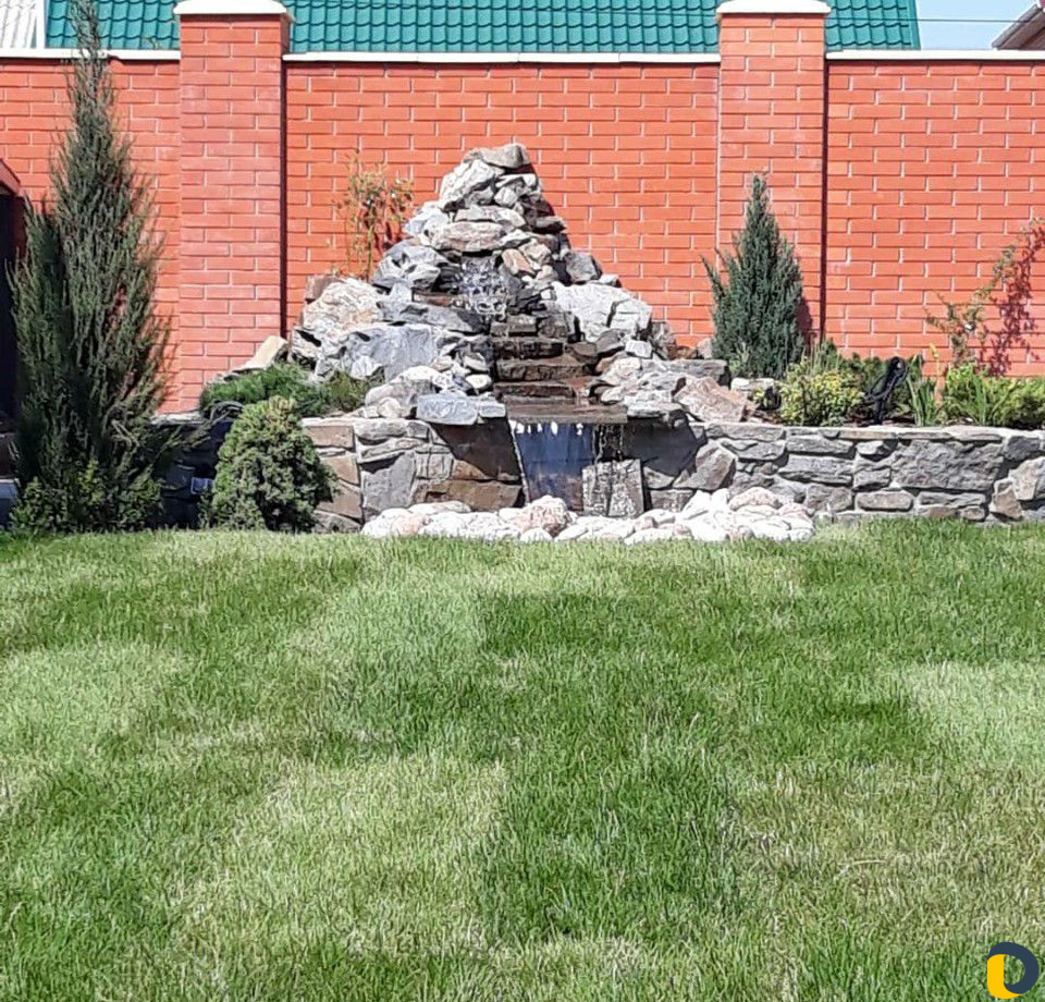 Укладка природного камня песчаник