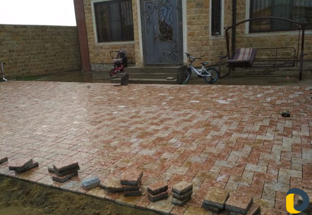Укладка тротуарной плитки качественно за работу от