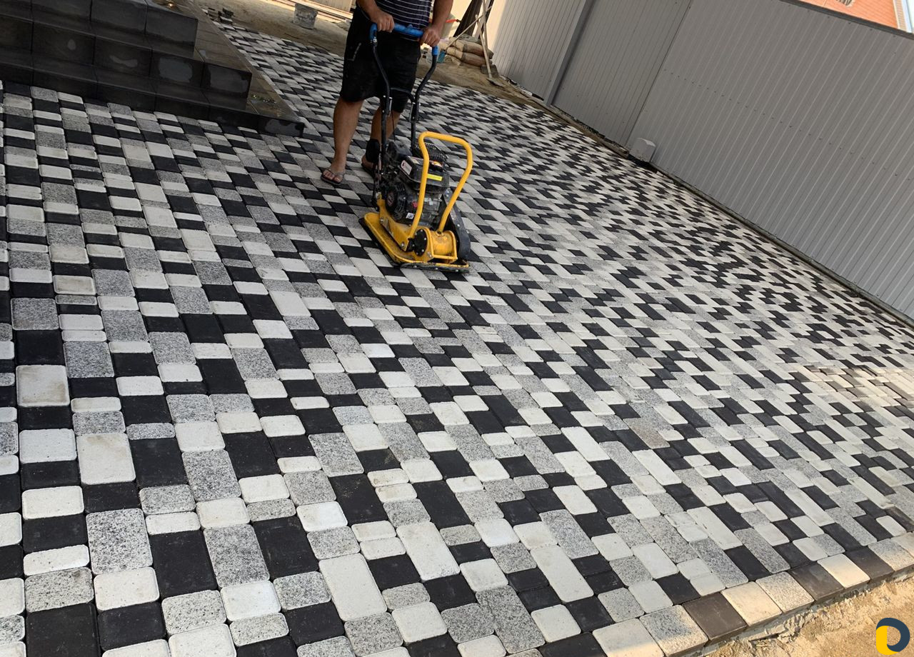 Укладка тротуарной плитки под ключ