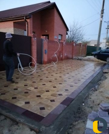 Укладка тротуарной плитки