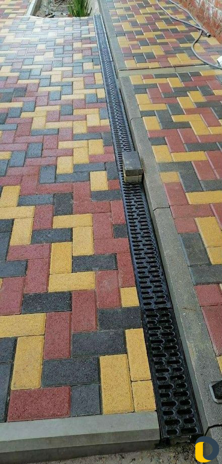 Укладка тротуарной плитки