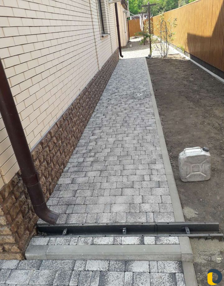 Укладка тротуарной плитки