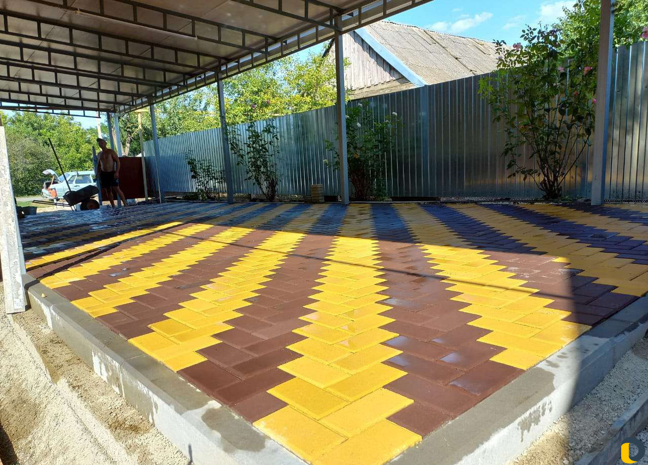 Укладка тротуарной плитки