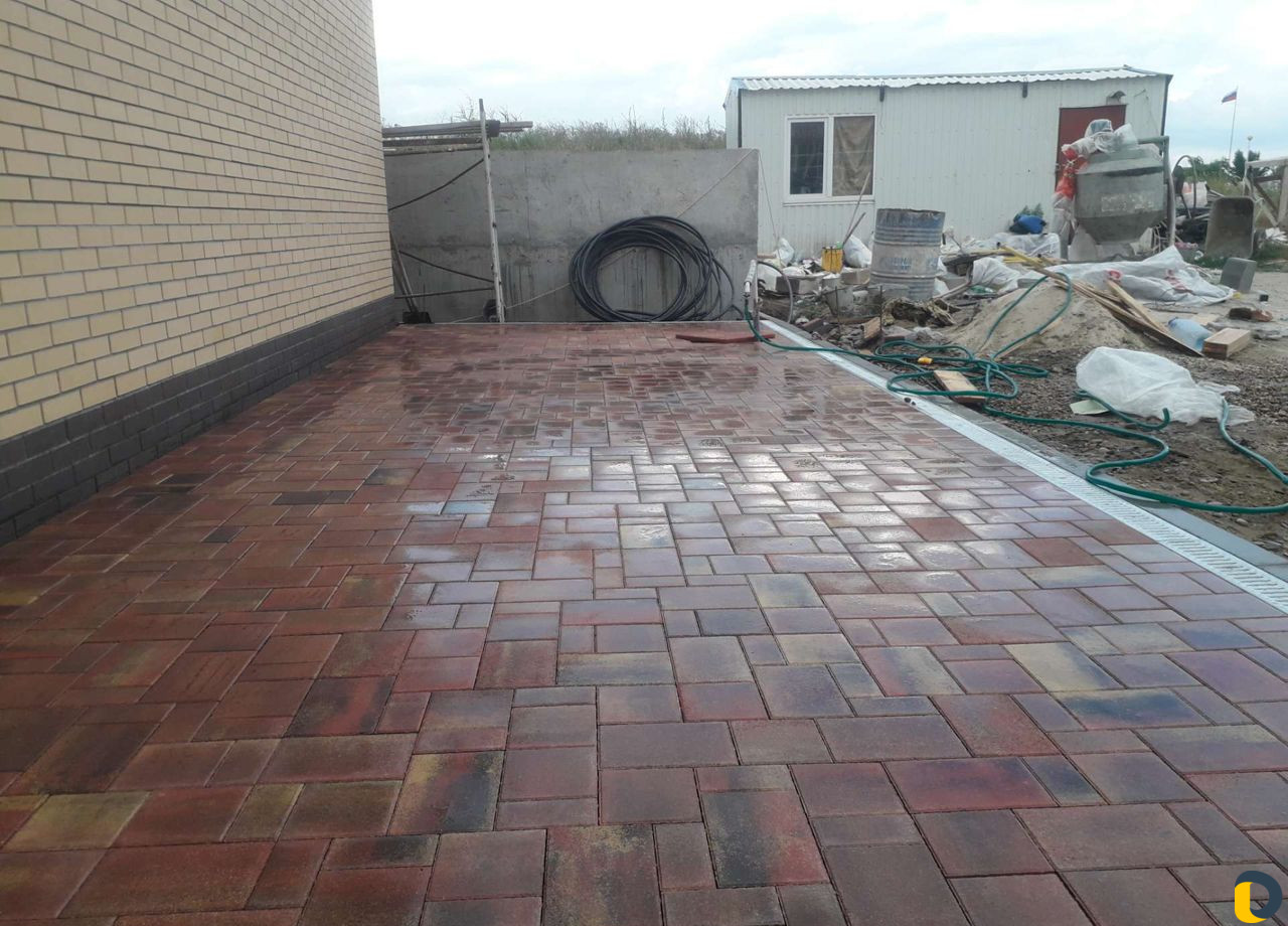 Укладка тротуарной плитки