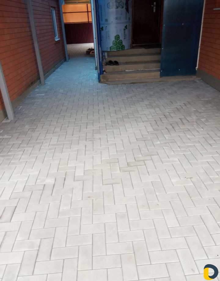 Укладка тротуарной плитки