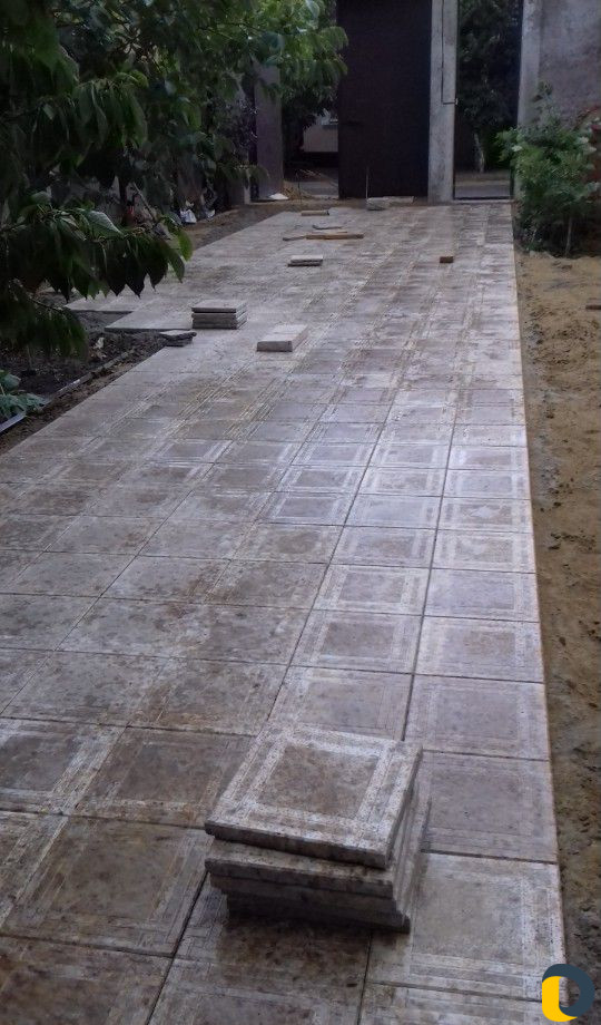 Укладка тротуарной плитки