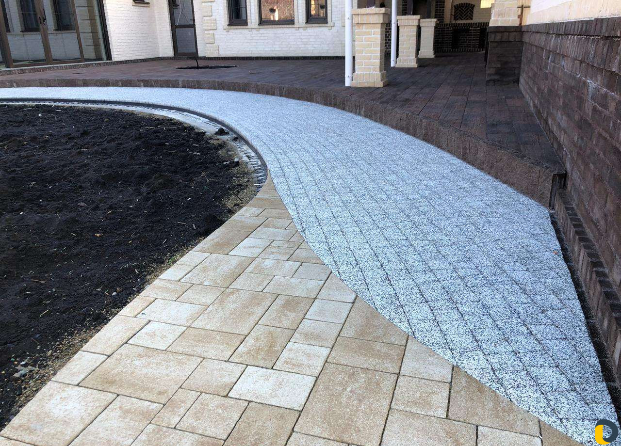 Укладка тротуарной плитки
