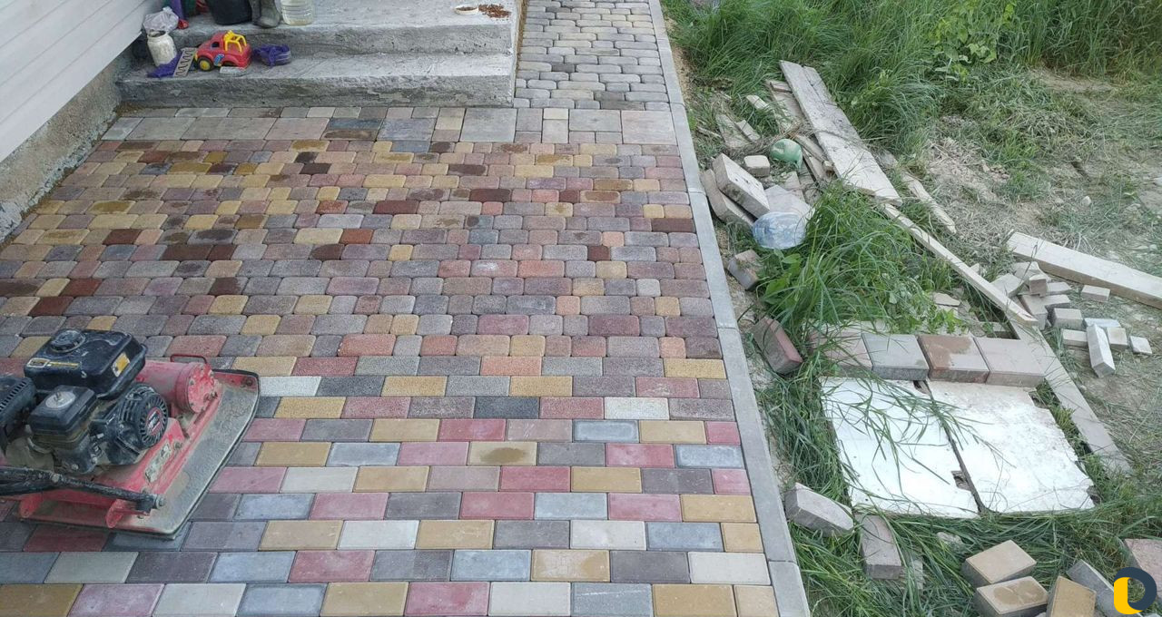 Укладка тротуарной плитки