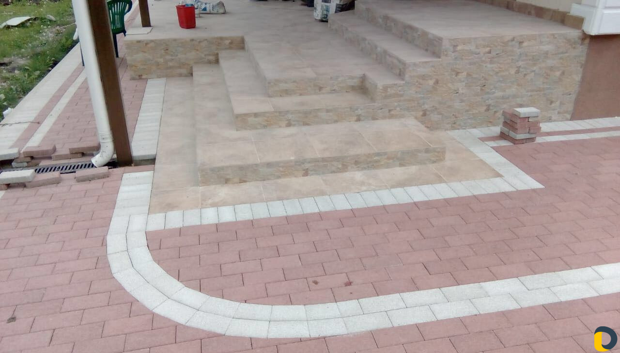 Укладка тротуарной плитки