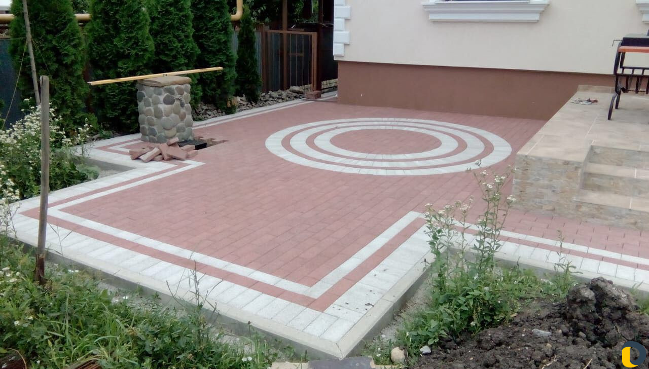 Укладка тротуарной плитки