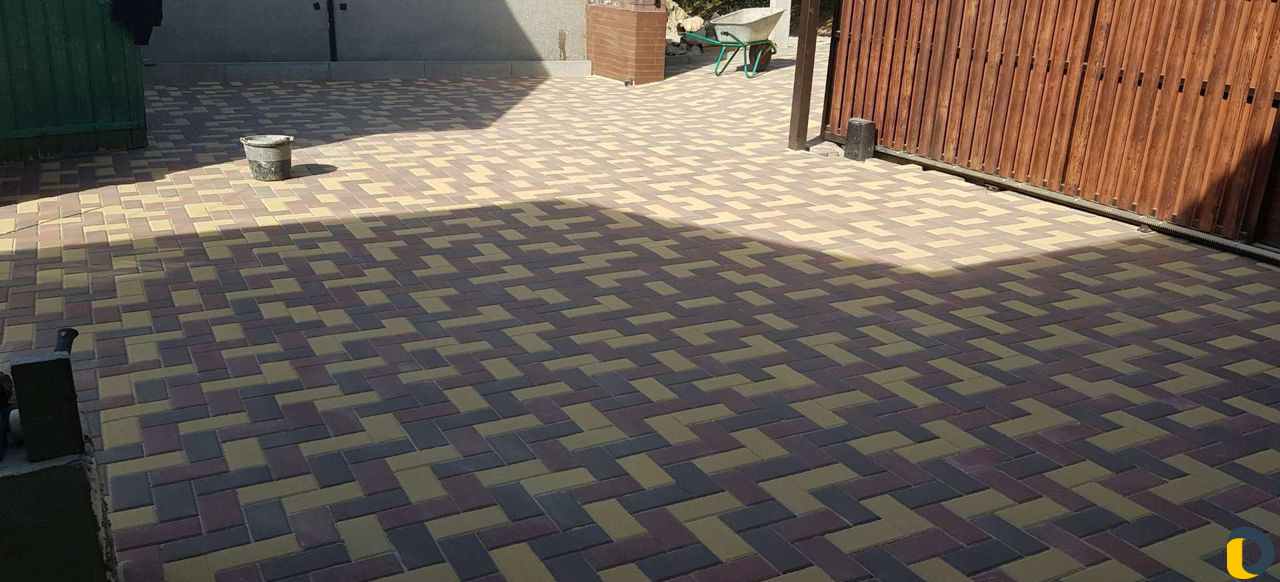 Укладка тротуарной плитки