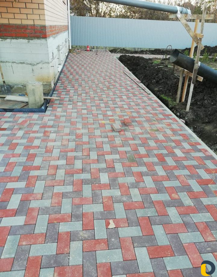 Укладка тротуарной плитки