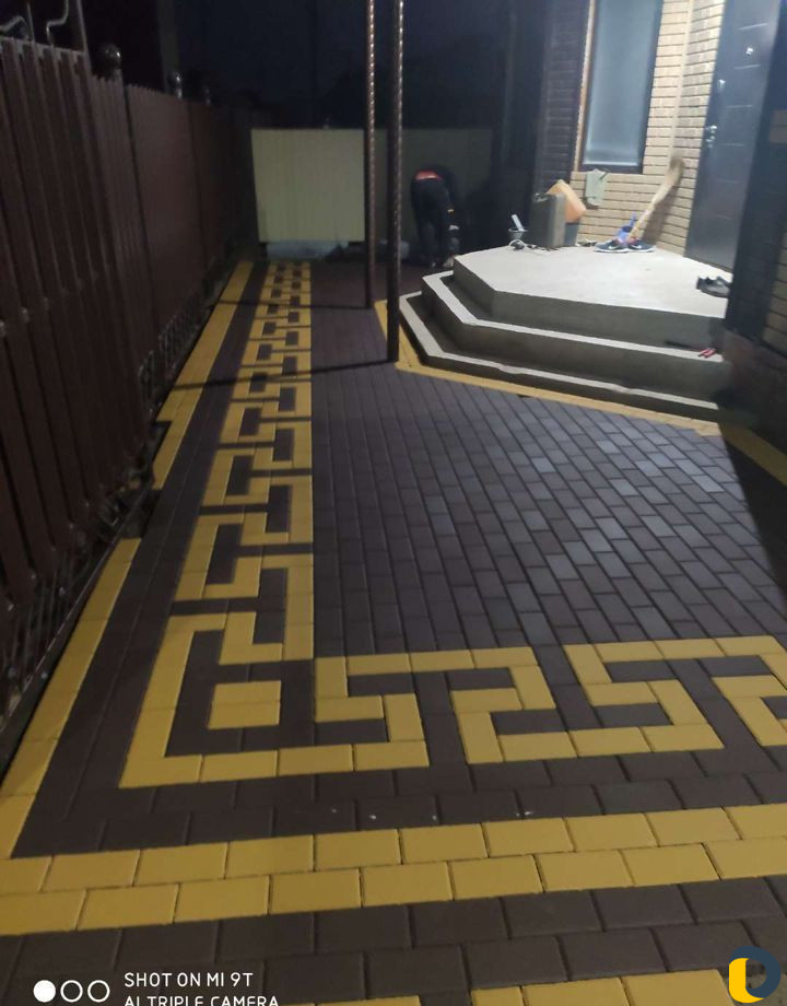 Укладка тротуарной плитки