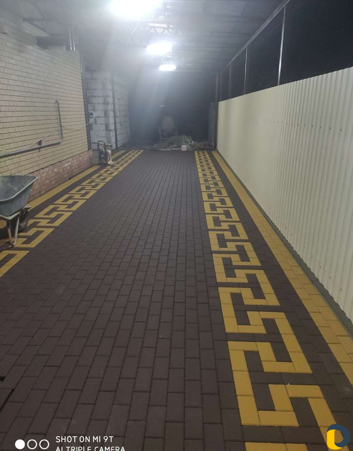 Укладка тротуарной плитки