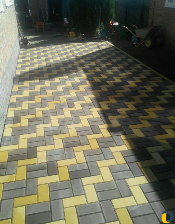 Укладка тротуарной плитки