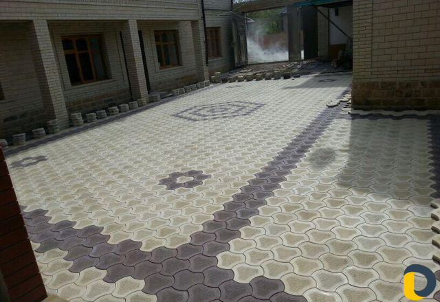 Укладка тротуарной плитки