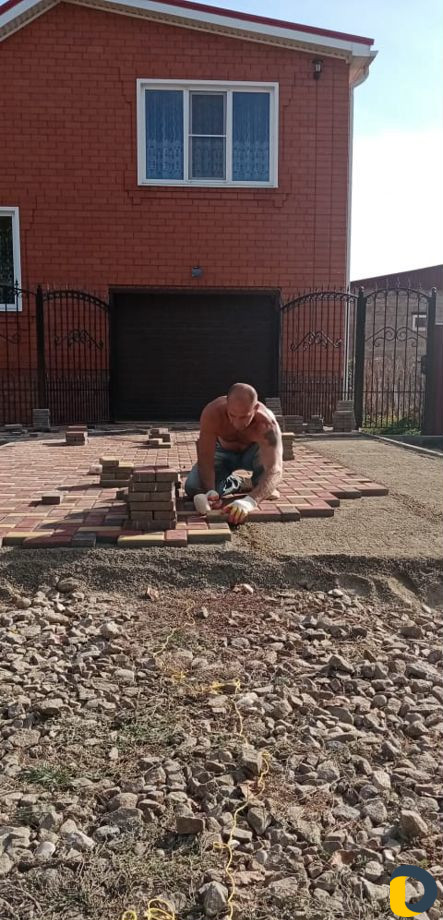 Укладка тротуарной плитки