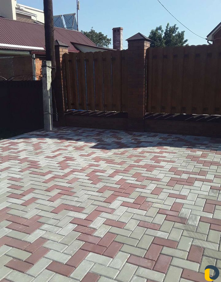 Укладка тротуарной плитки