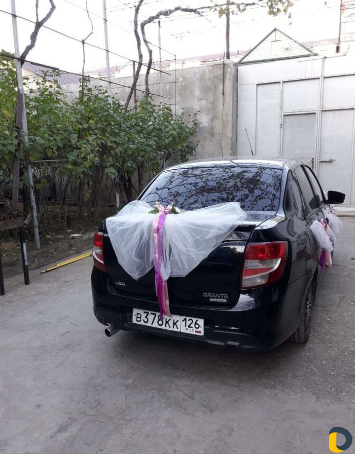 Украшения на свадебную машину
