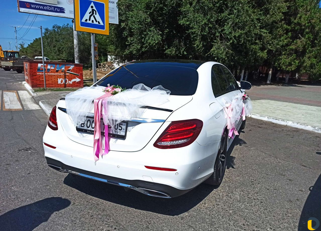 Украшения на свадебную машину