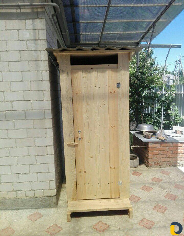 Уличный туалет