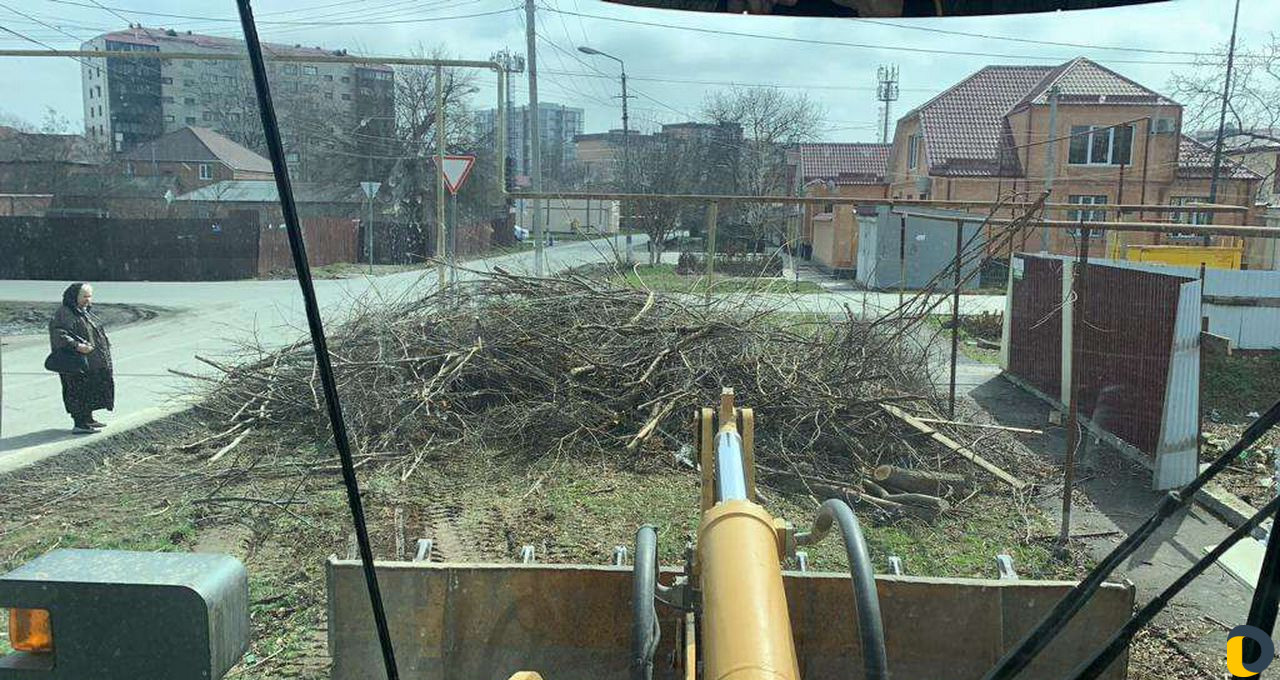 Улуга погрузчика, демонтаж строений и тд