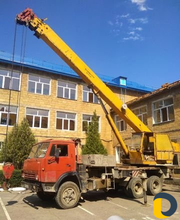 Услуги автокрана в Махачкале