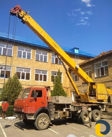 Услуги автокрана в Махачкале