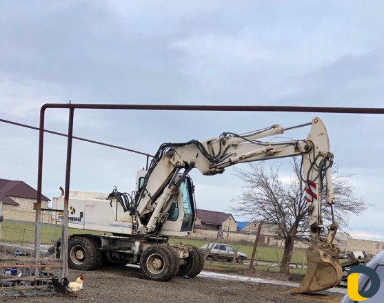 Услуги экскаватора Liebherr