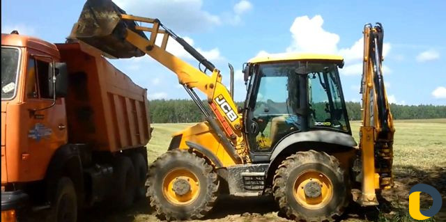 Услуги экскаватора-погрузчика JCB
