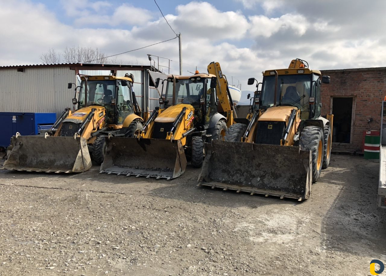 Услуги Экскаватора-погрузчика JCB